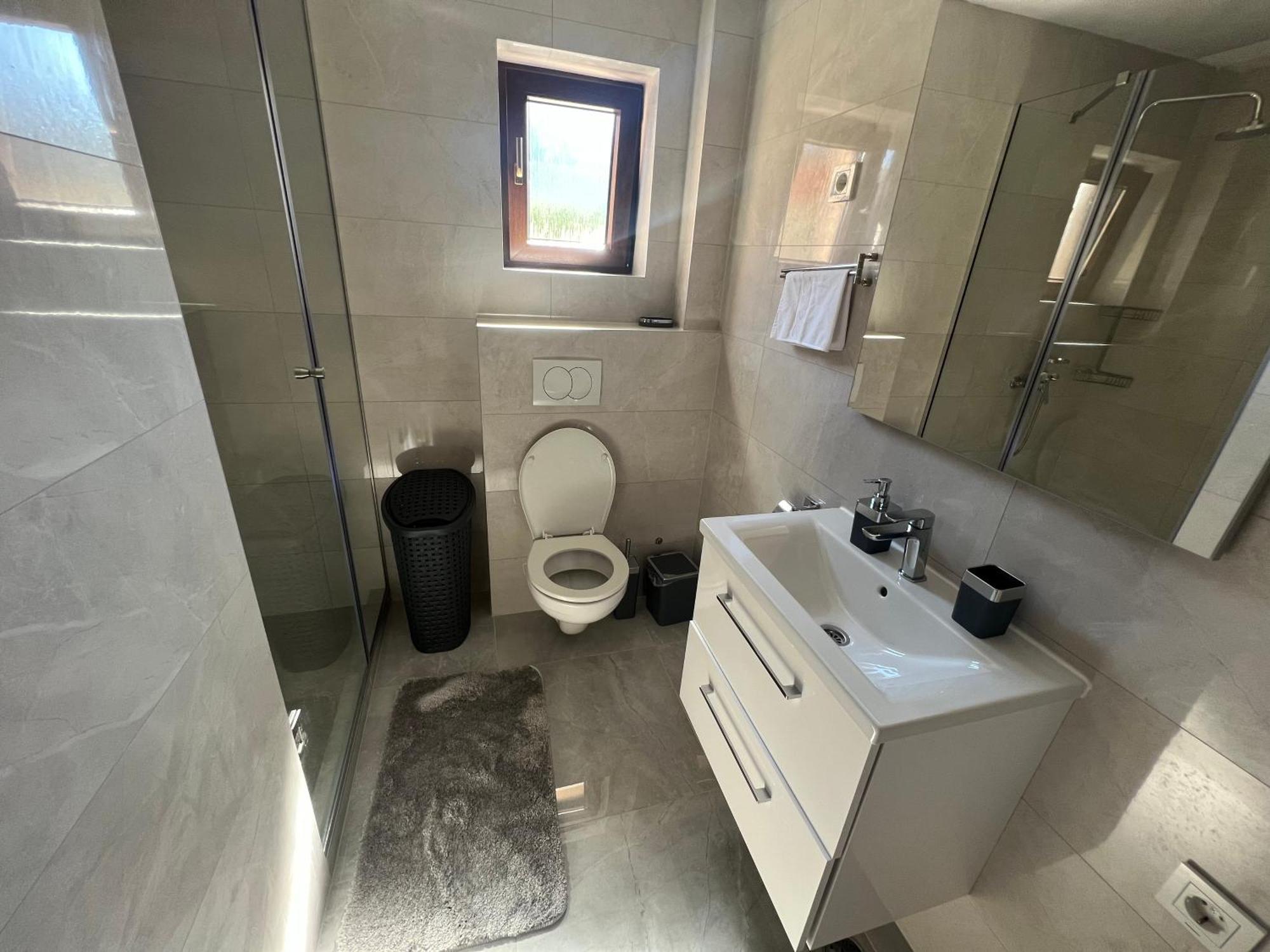 Zen Den Apartments Otočac Esterno foto